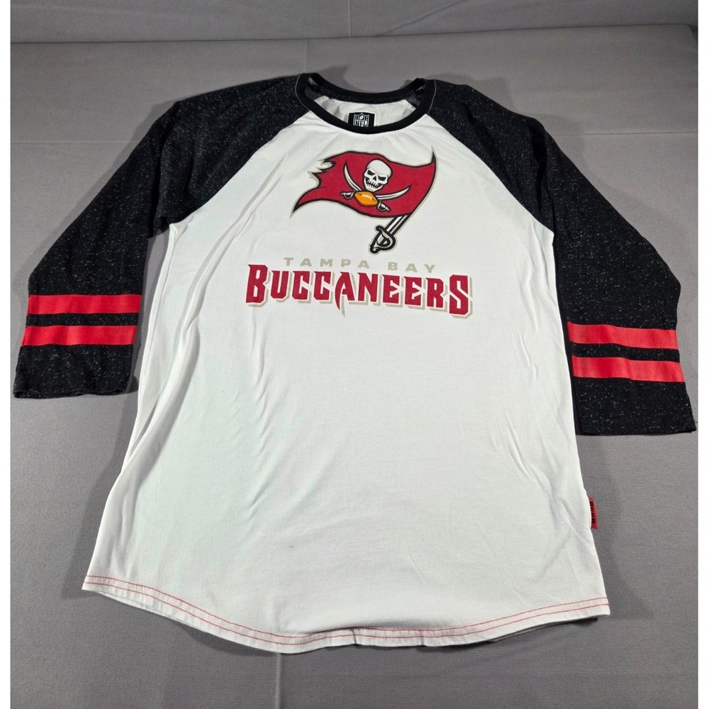 NFL Team Apparel Shirt Mens Large White Black Tampa Bay Buccaneers 3/4 Sleeve